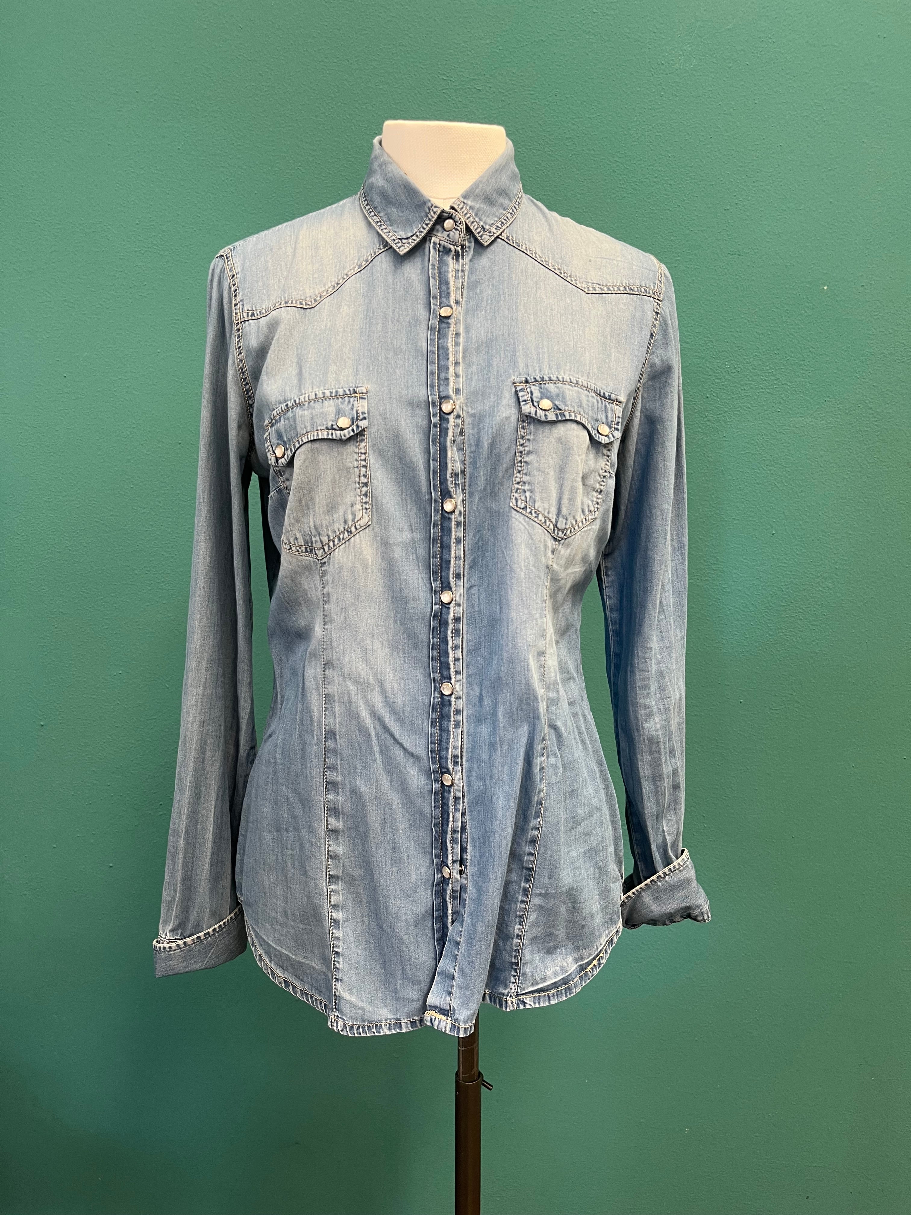 Camicia in chambray