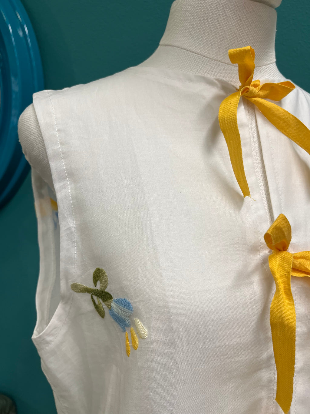 Camicia smanicata