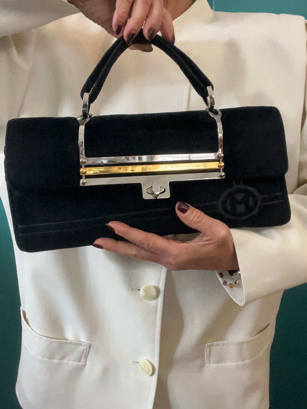 Borsa mano velluto e acciaio
