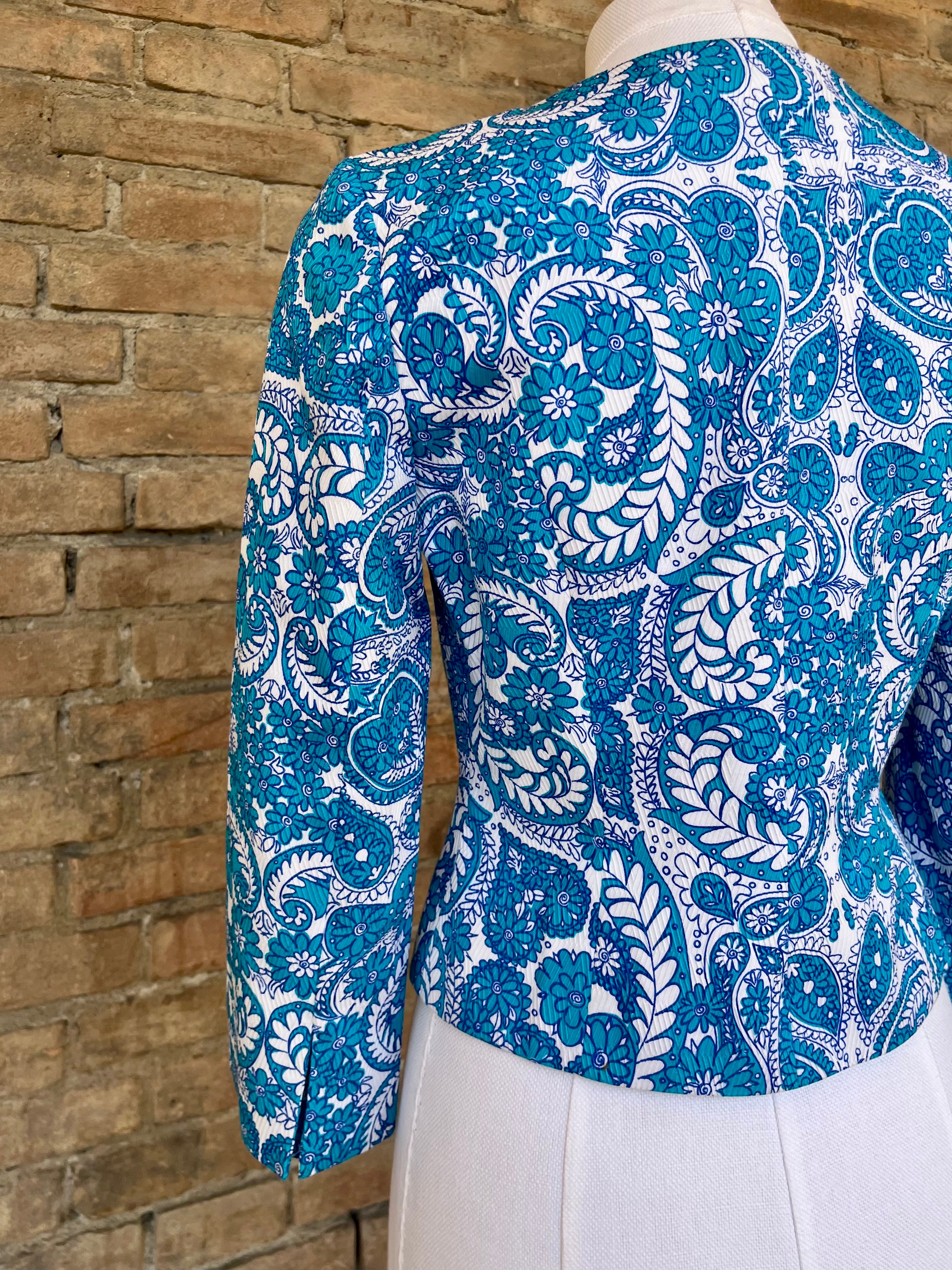 Piccola giacca con zip