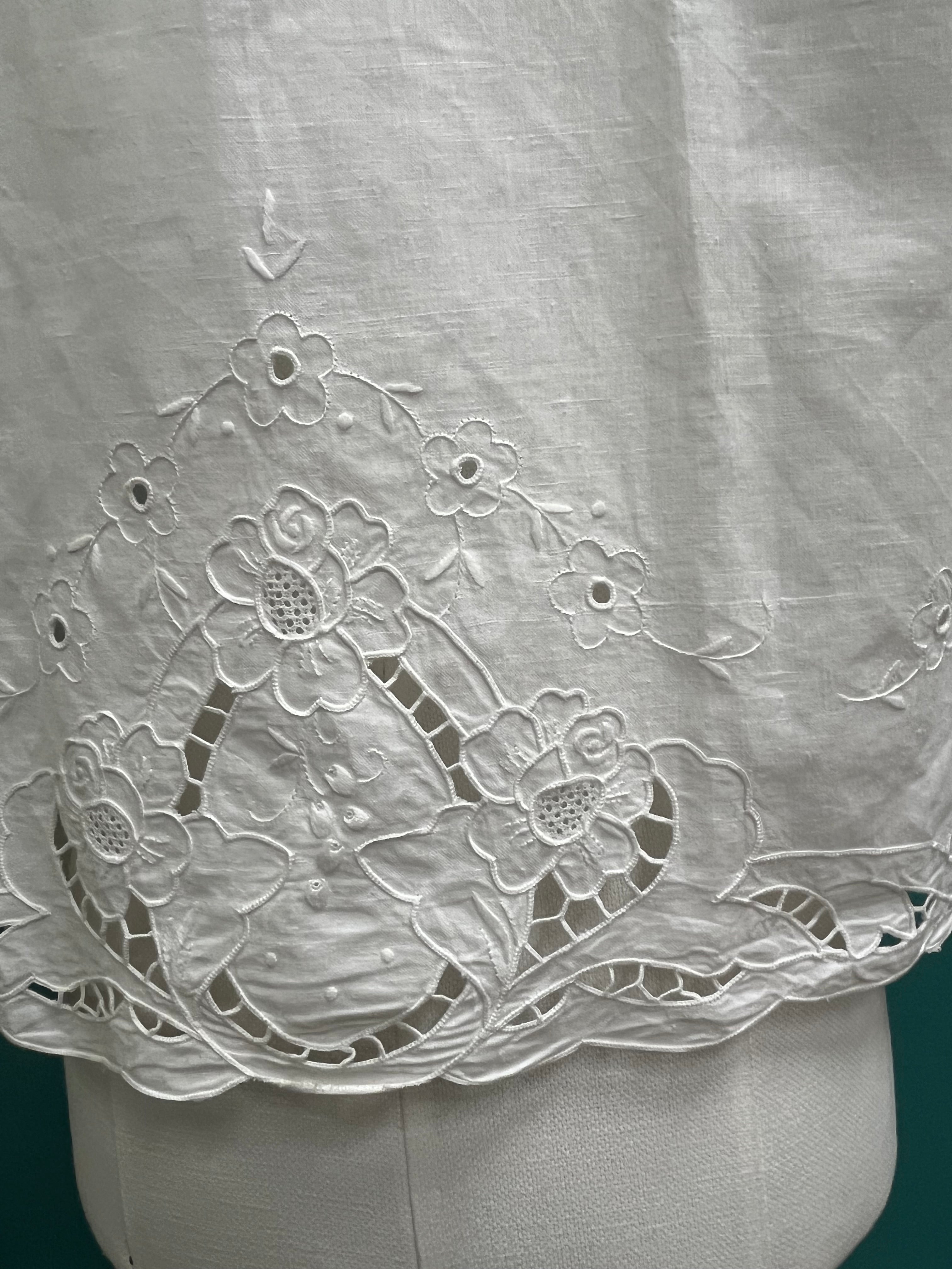 Camicia Ricamata