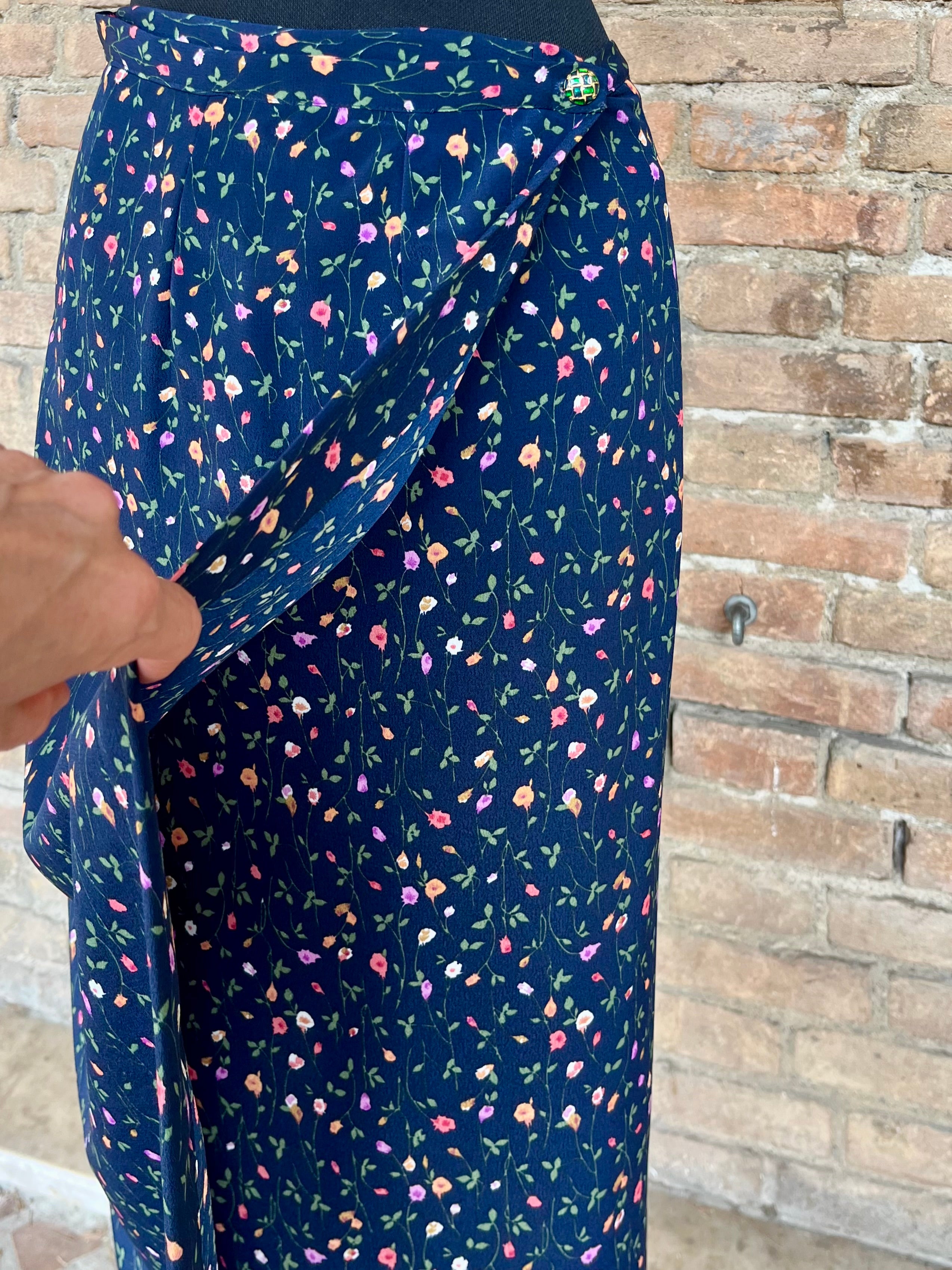Completo in crepe stampa fiorellini